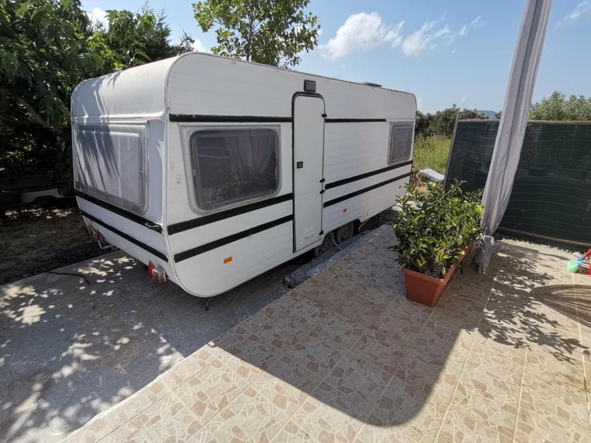 Hotel Green Garden Caravan Agrilia Zewnętrze zdjęcie